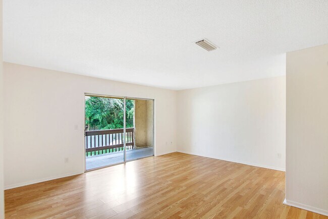 Building Photo - 3461 Clark Rd