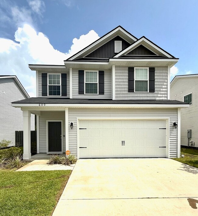 Building Photo - FOR RENT