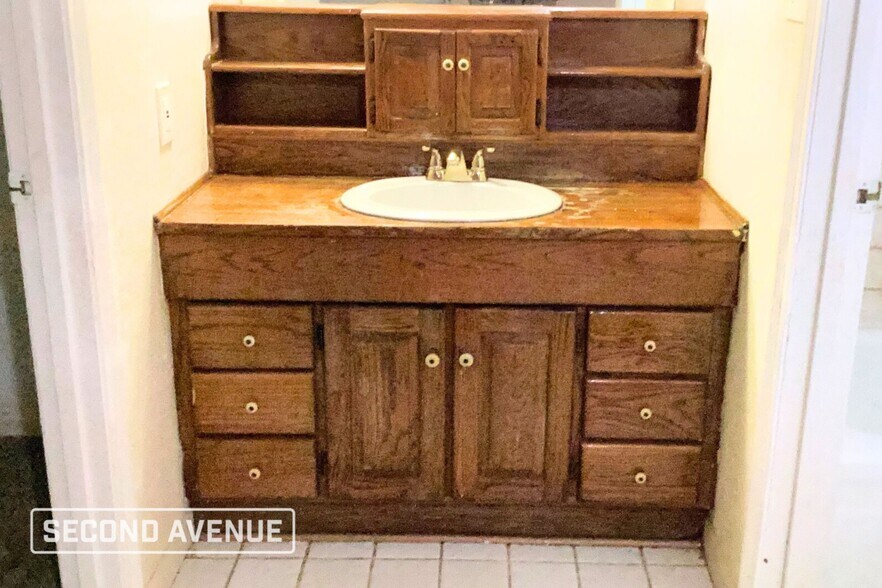 Building Photo - 12115 Creekhurst Dr