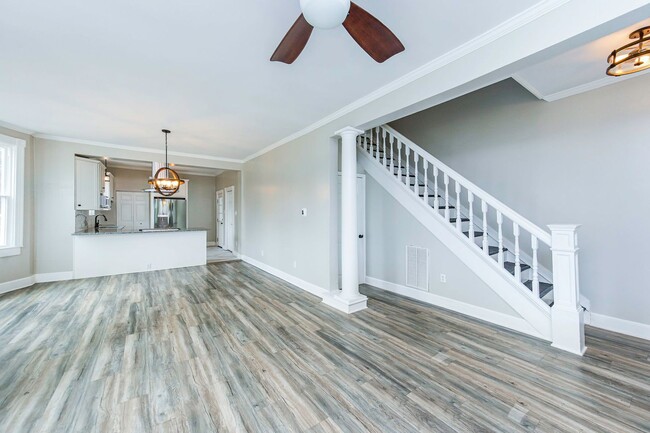 Building Photo - 3125 Enslow Ave