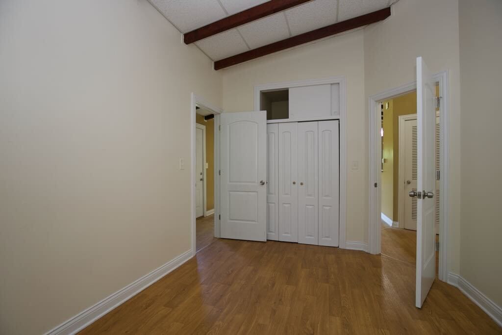 Building Photo - 1227 Wood Ave