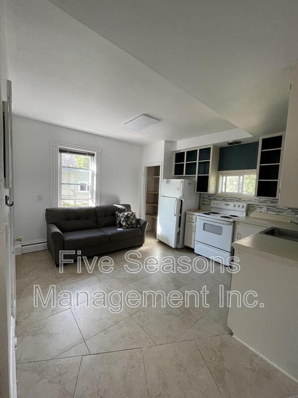 Building Photo - 55 Greene St