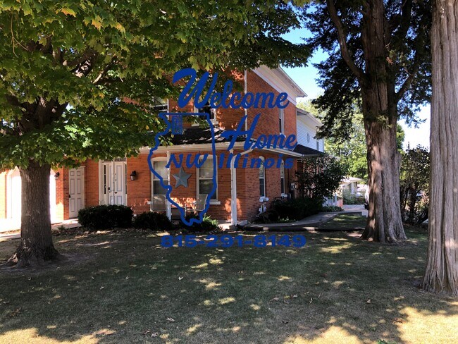 Building Photo - 204 W Ida St