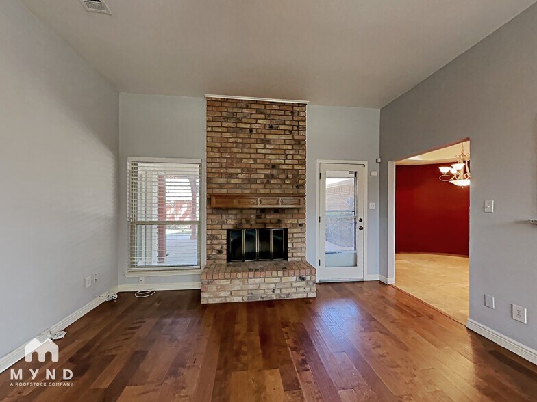 Building Photo - 1607 Boardwalk Ct