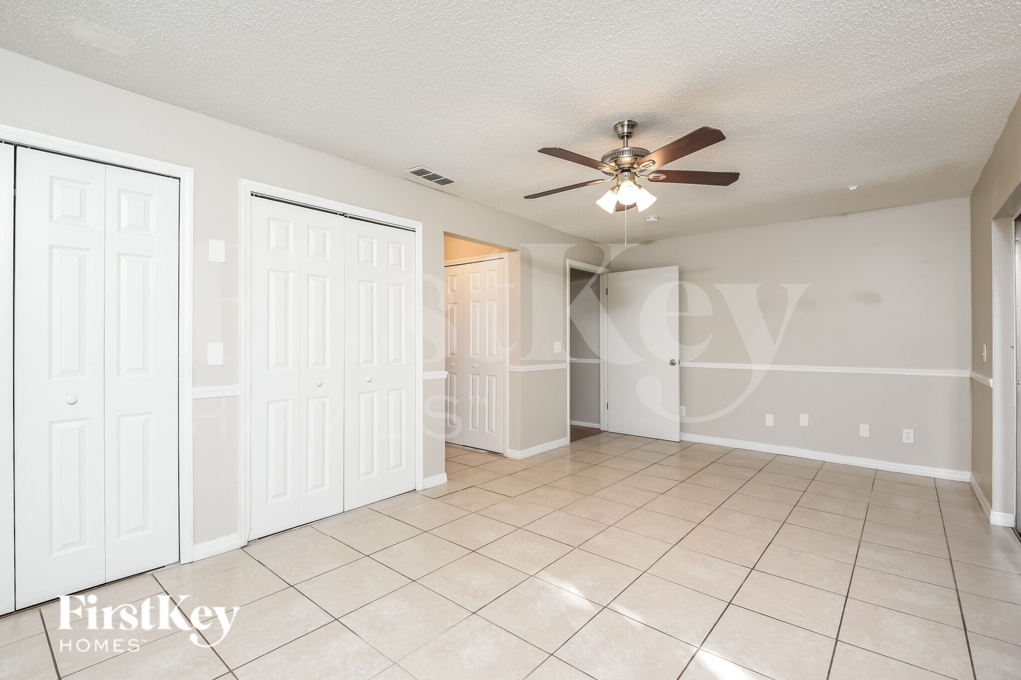 Building Photo - 3105 Barna Ave