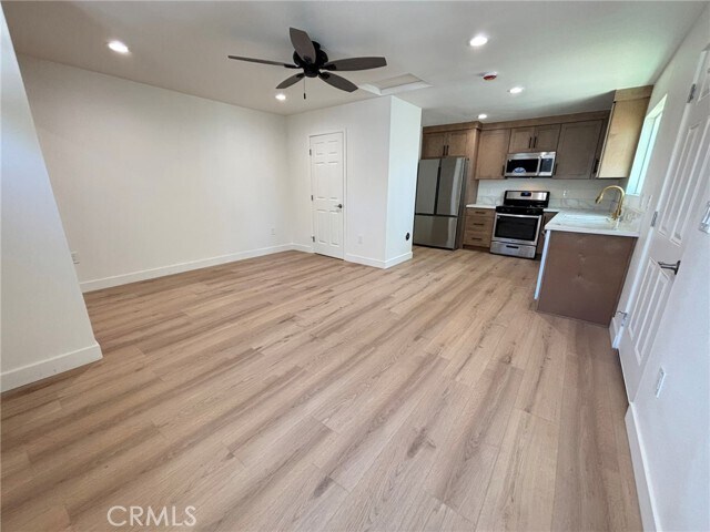 Building Photo - 2057 Marlborough Ave