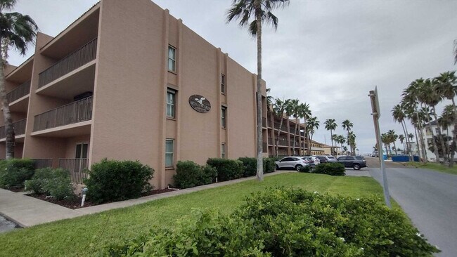 Building Photo - 2401 Gulf Blvd