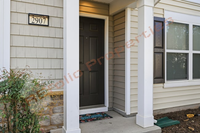 Building Photo - 2907 Berkeley Springs Pl
