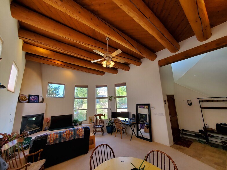 Building Photo - 12700 Desert Sky Ave NE