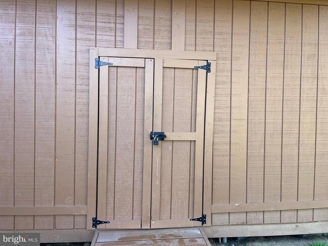 Building Photo - 162 S Marshall St