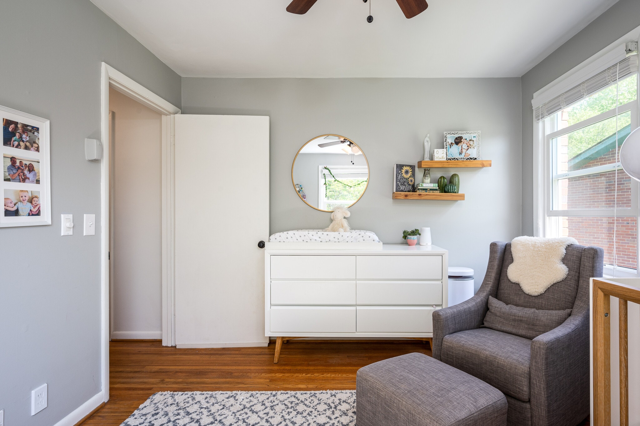 Building Photo - 582 Whispering Hills Dr