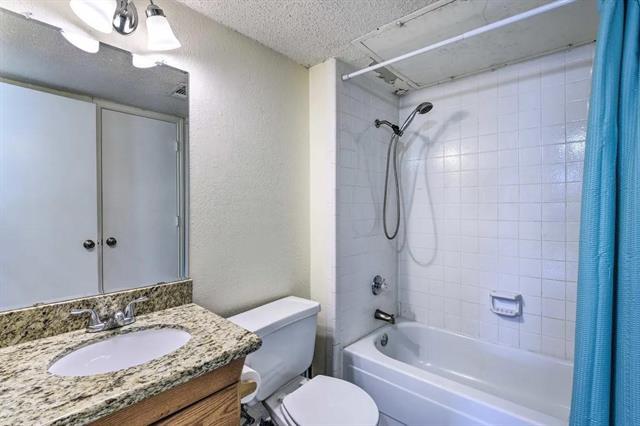 Building Photo - 1700 Baird Farm Cir