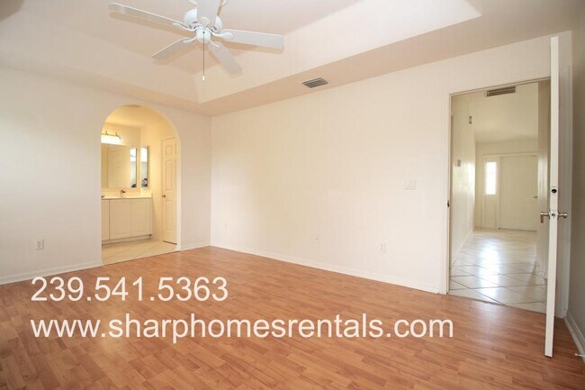 Building Photo - 1816 SW 38th Terrace