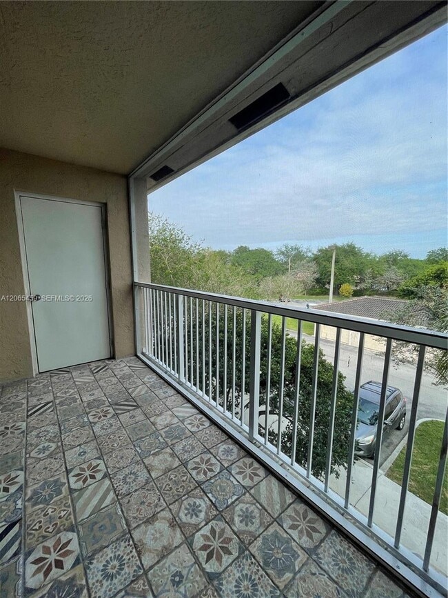 Building Photo - 5025 Wiles Rd
