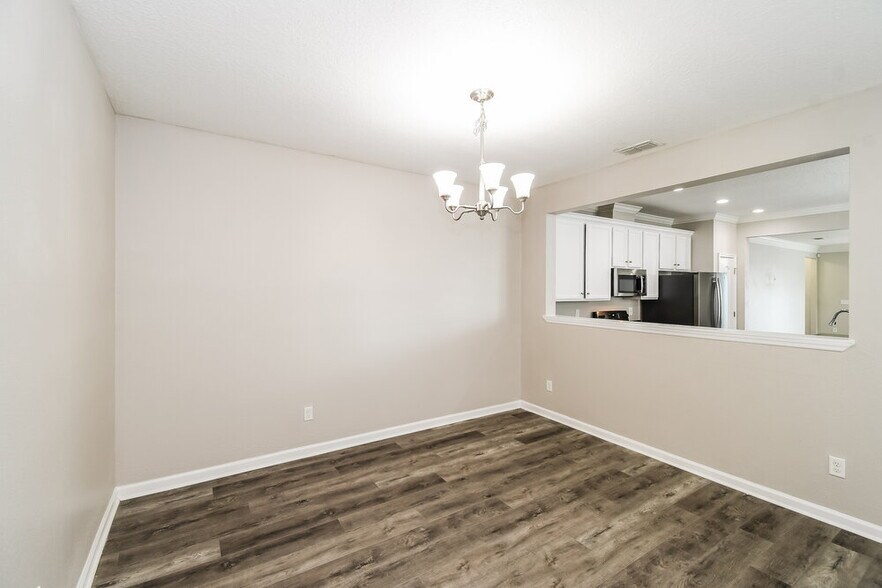 Building Photo - 849 Quiet Stone Ln