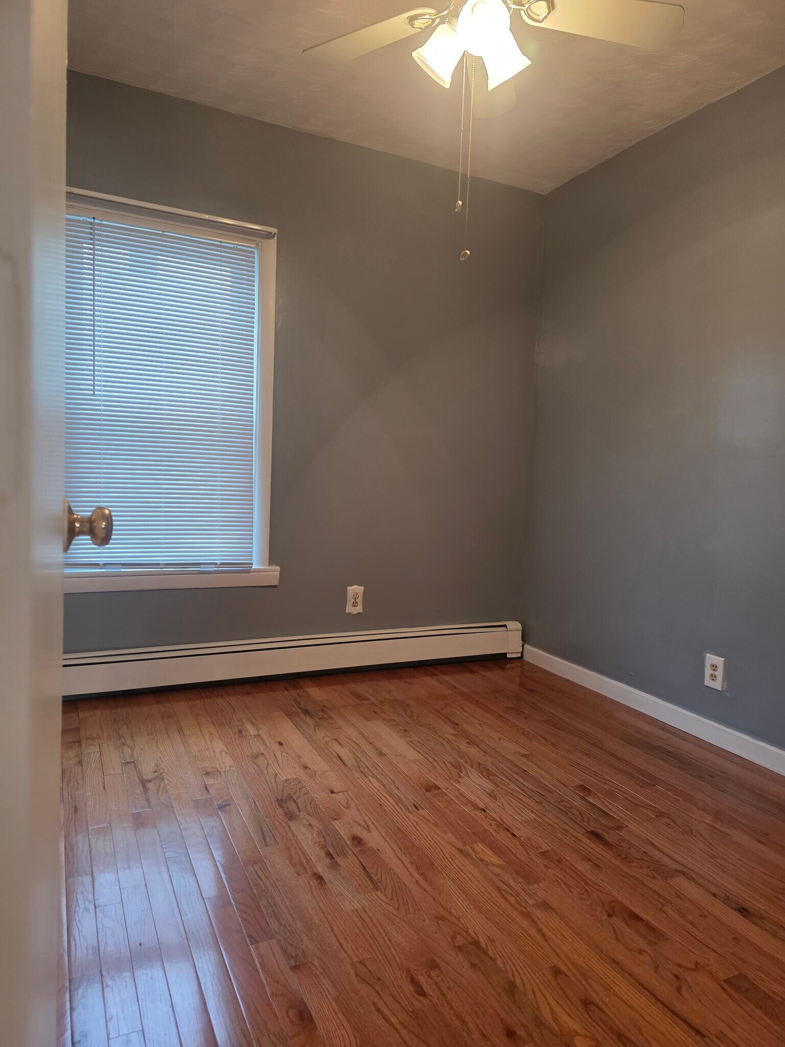 Building Photo - 63 Oak St