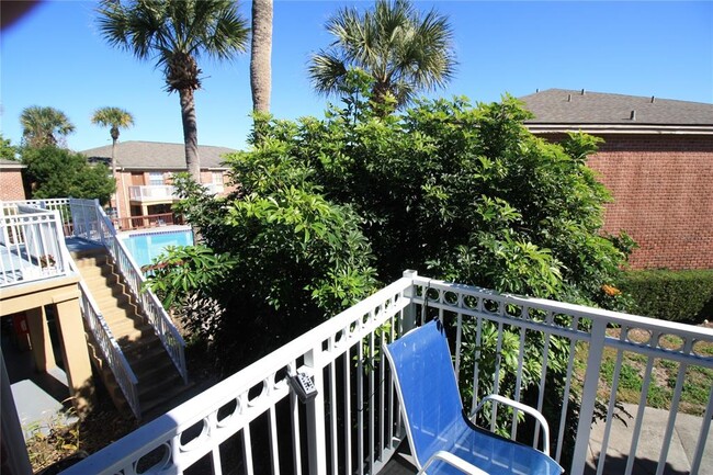 Building Photo - 555 Flemming Way