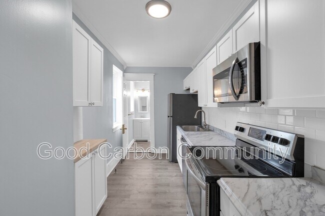 Building Photo - 7 E Depew Ave