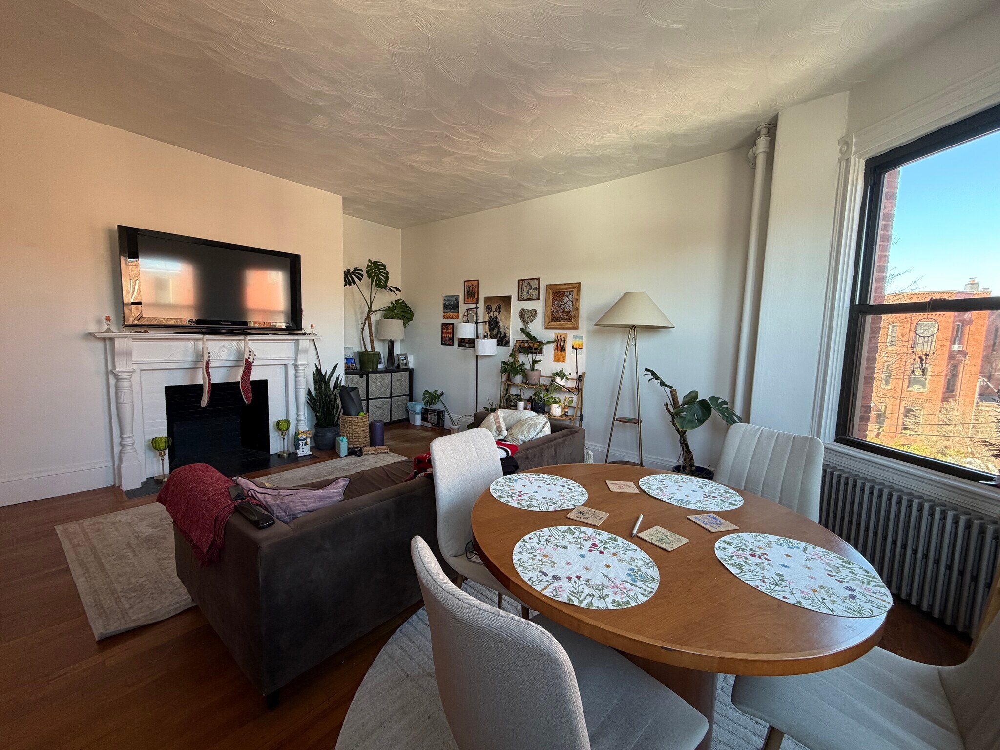 Building Photo - 22 Davis Ave