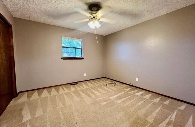 Building Photo - 9149 Marchant Rd