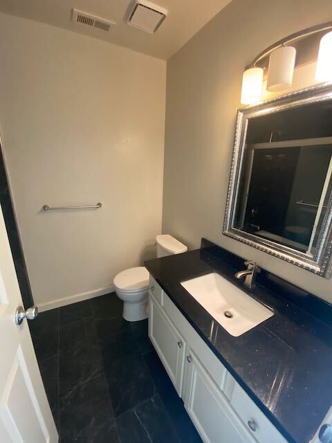 Guest Bath - 439 Camille Cir