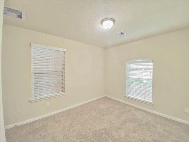 Building Photo - 18007 Alora Springs Trace