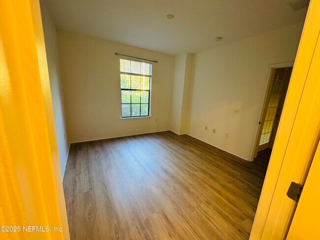 Building Photo - 12700 Bartram Park Blvd