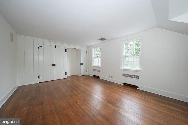 Building Photo - 55 Wistar Rd