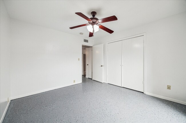 Building Photo - 3258 W Main St