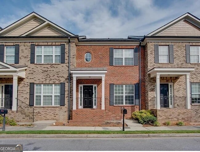 Primary Photo - 2011 Appaloosa Mill Cir NE