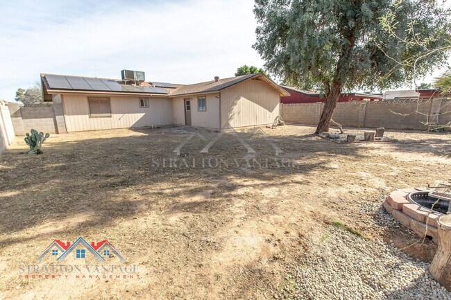 Building Photo - 1314 S 78th St