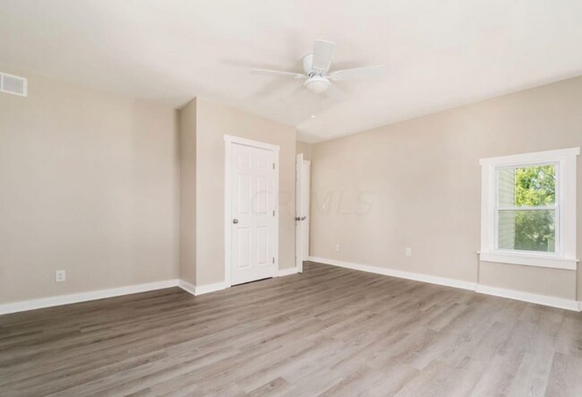 Building Photo - 118 S Walnut St