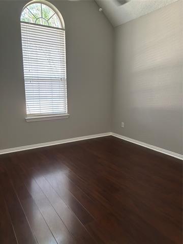 Building Photo - 8026 Palisades Dr