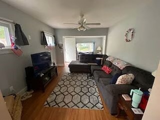 Building Photo - 374 Bennington Dr