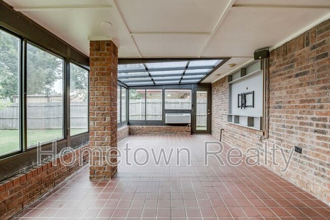 Building Photo - 13308 Marsh Ln