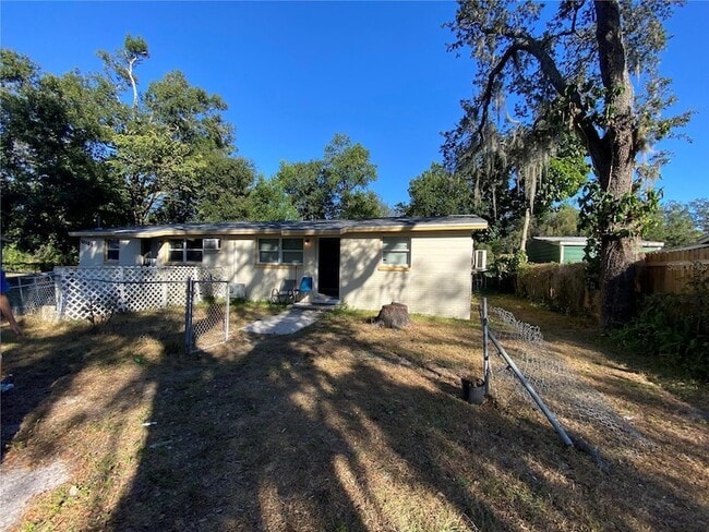 Primary Photo - 10109 N 11th St