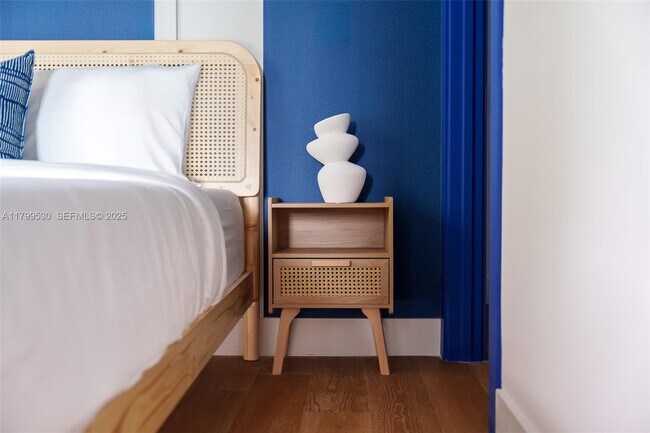 Building Photo - 408 NW 52nd St