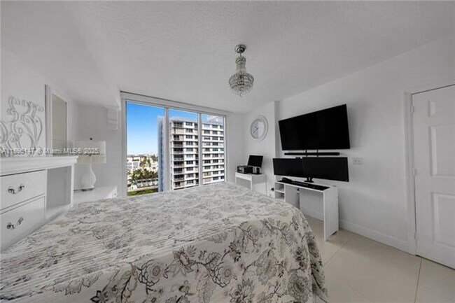 Building Photo - 1881 79th Street Causeway