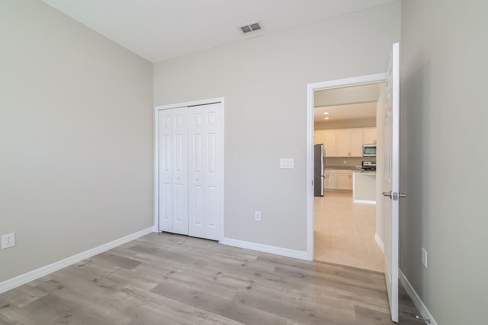 Building Photo - 1392 Merion Dr