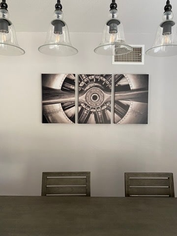 Building Photo - 10044 Carlton Hills Blvd