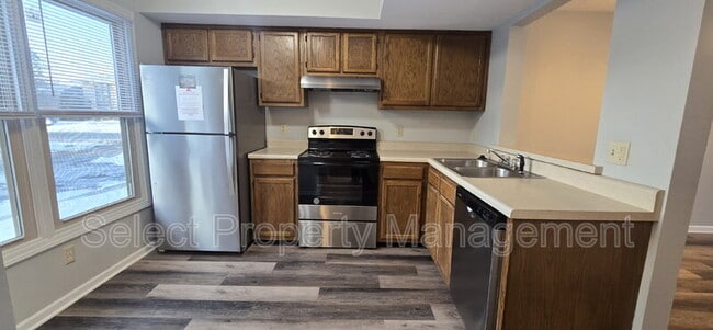 Building Photo - 5448 Evard Rd