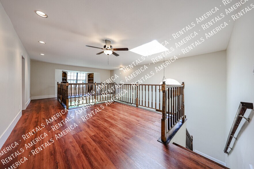 Building Photo - 5131 N 18th St