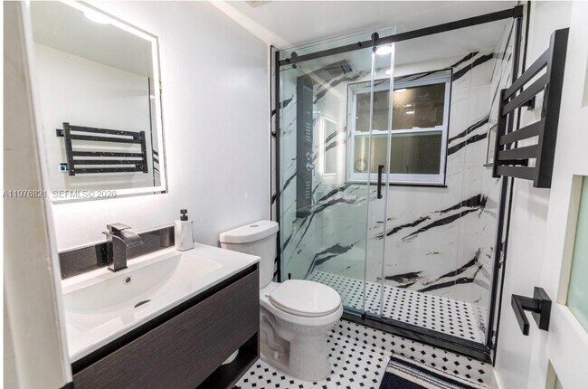 Building Photo - 7300 NW 4th Pl