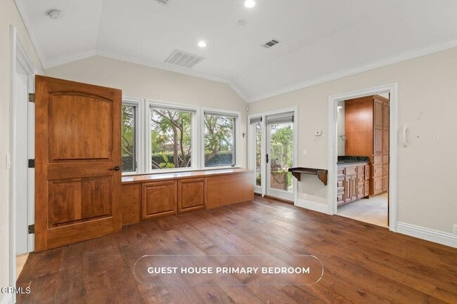 Building Photo - 3243 Calle De Debesa