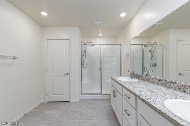 Building Photo - 4489 Ginger Hls Ave