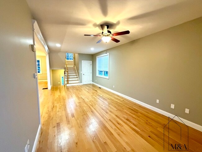 Building Photo - 46B Dominion Rd