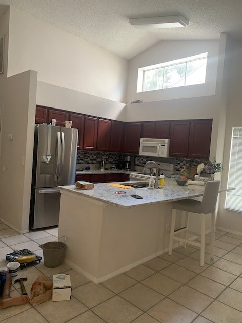 Building Photo - 9306 Exposition Dr