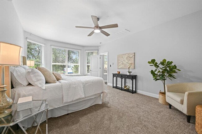 Building Photo - 15909 Villa Frontera Dr