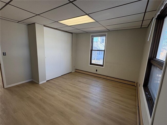 Building Photo - 216 Birch Ave S