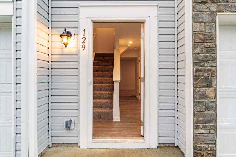 Building Photo - 129 Dusky Willow Dr